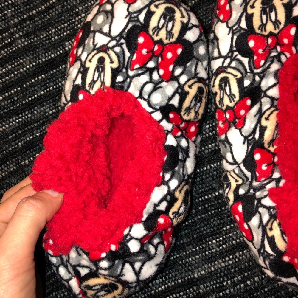Minnie Mouse slippers size S